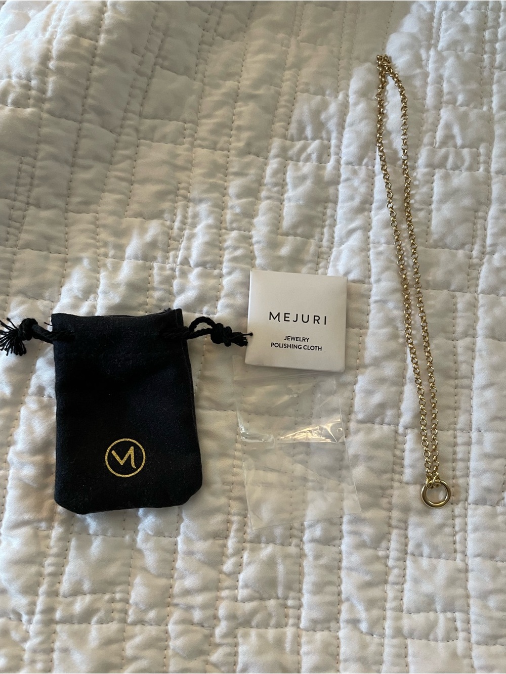 MEJURI ROLO CHAIN CHARM
NECKLACE in 16 inches 14k yellow gold - Picture 6 of 10